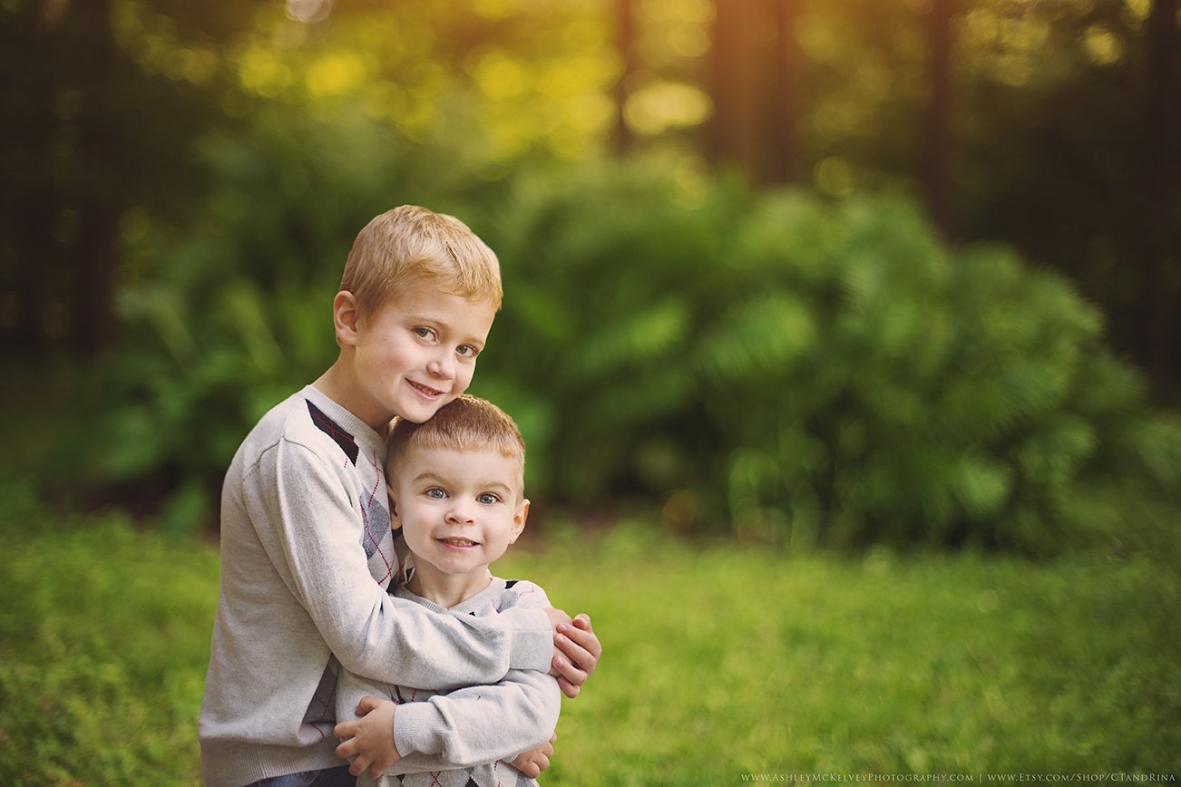 Digital Backdrop, Summer Green with Light Leak, Bokeh Background, Child Backdrop, Digital Backdrops for Photoshop!